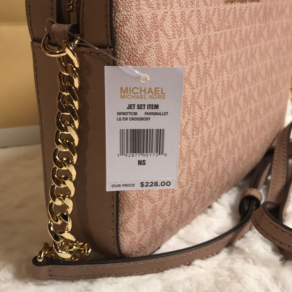 💯🆕Michael Kors crossbody/Wallet Fawn/Ballet💯🆕 - Picture 4 of 7